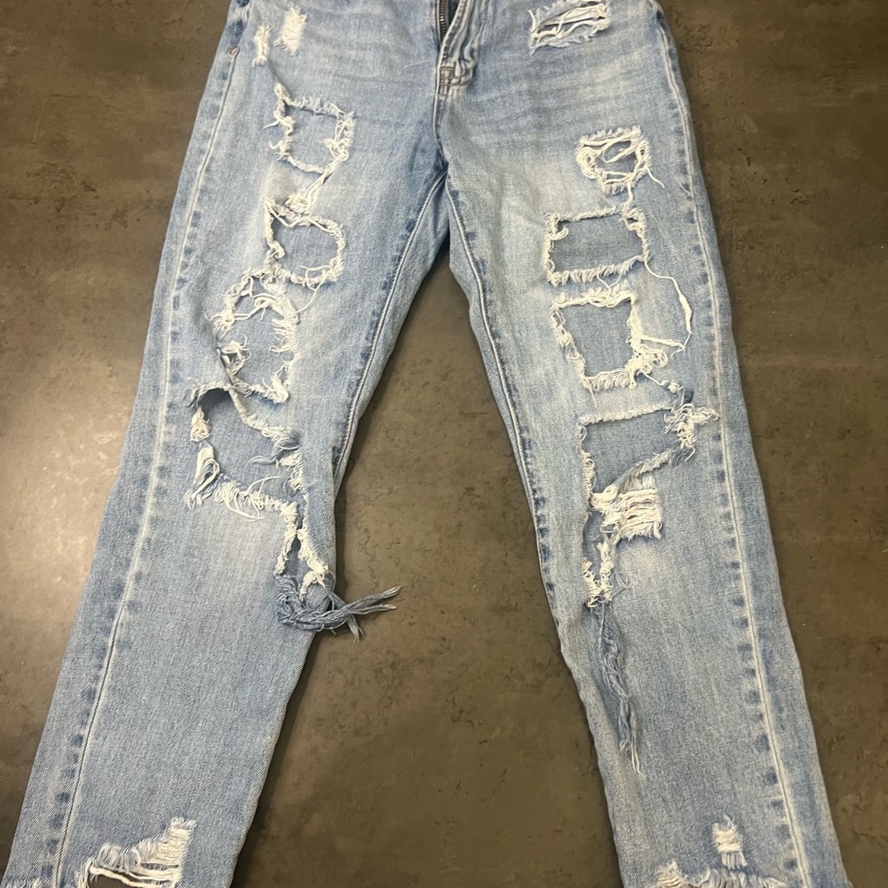 Trendy Distressed Light Blue Boyfriend Jeans